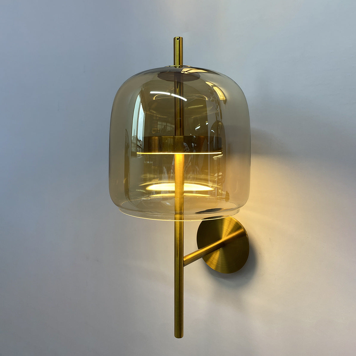 Quinn Modern Creative Indoor Wall Lamp Metal Glass Bedroom