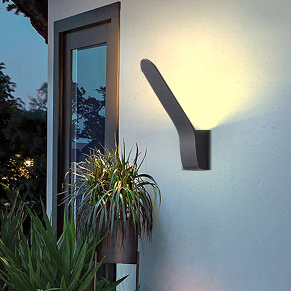 Orr Minimalist Tilt Linear Metal Outdoor Wall Lamp, Black
