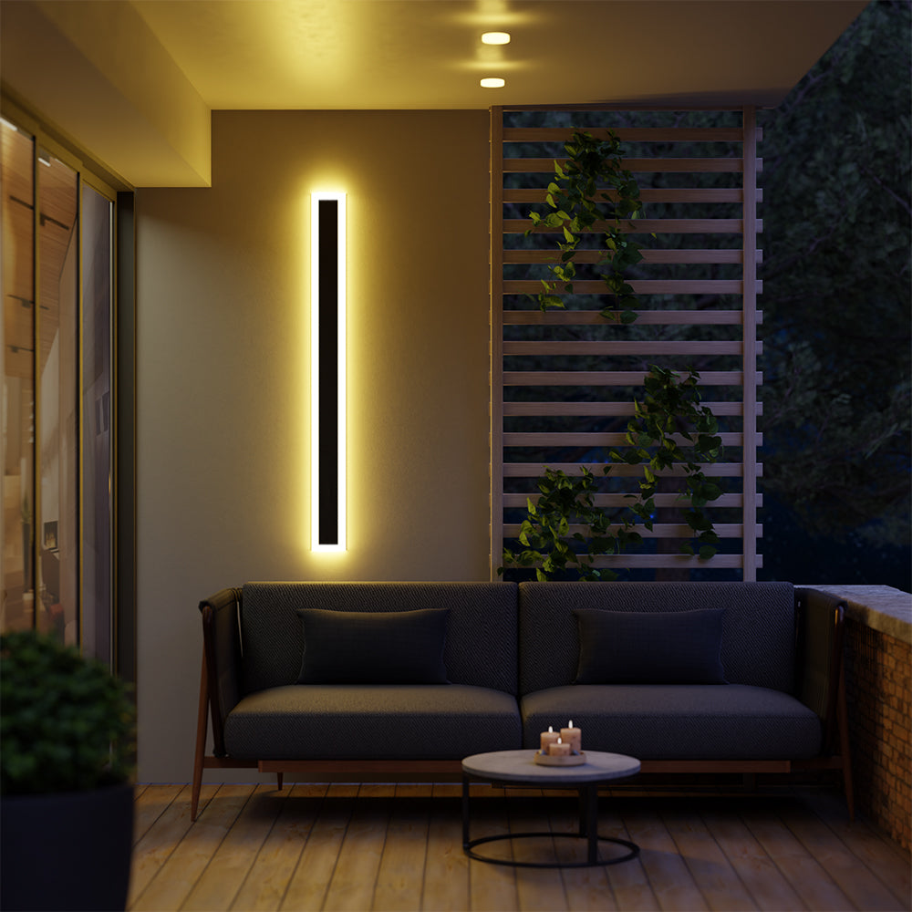 Edge Radiance Linear Metal LED Outdoor Wall Lamp, Black/White