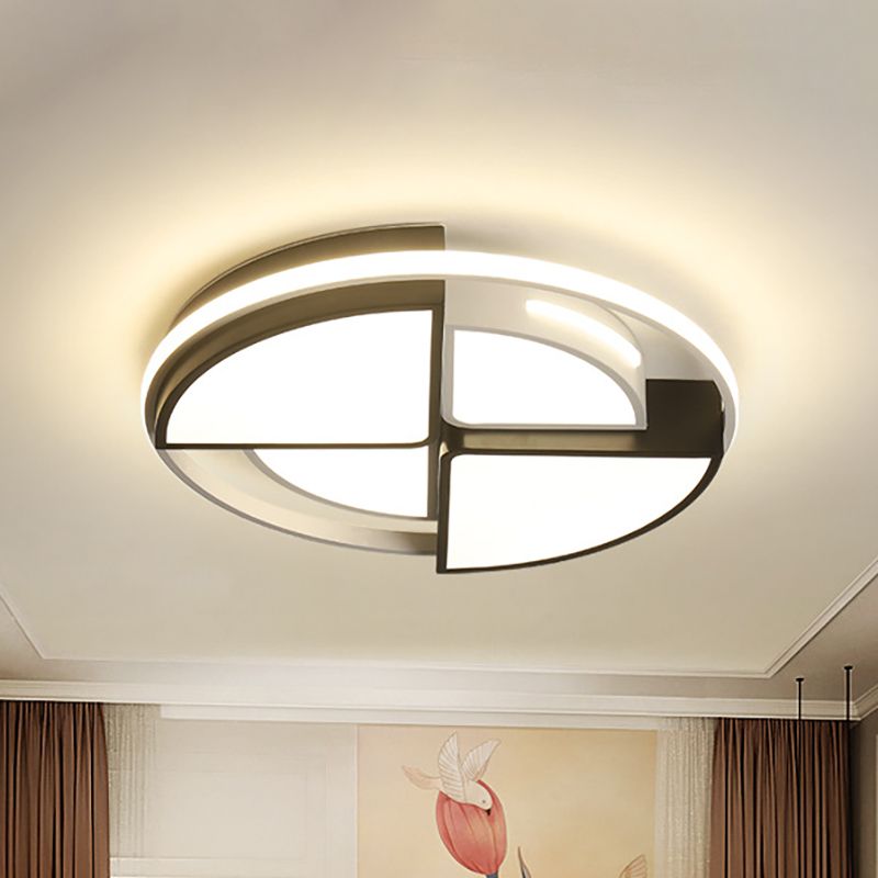 Quinn Modern Round Flush Mount Ceiling Light