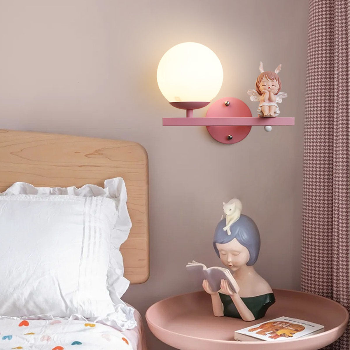 Minori Modern Metal/Glass Wall lamp, White & Pink