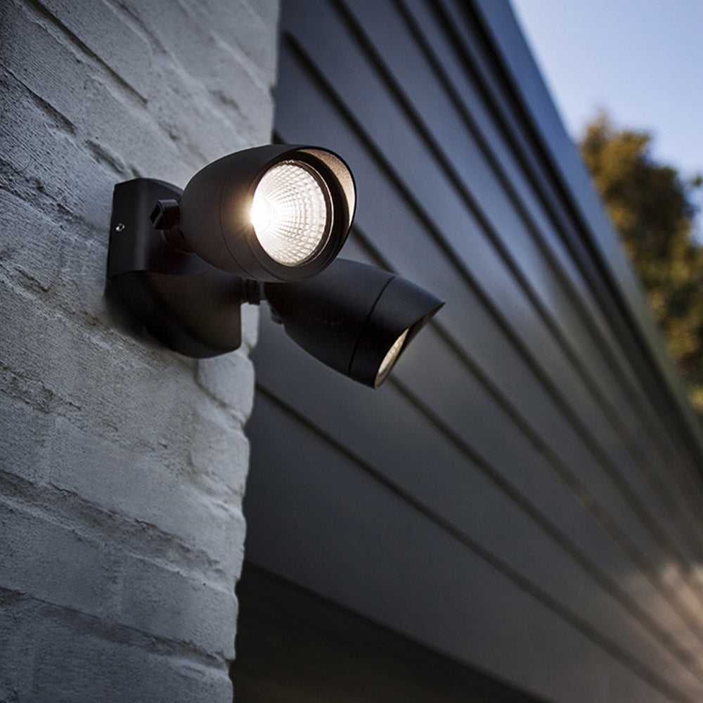 Orr Modern Camera Shape Metal/Acrylic Outdoor Waterproof Wall Lamp Spotlight, Black