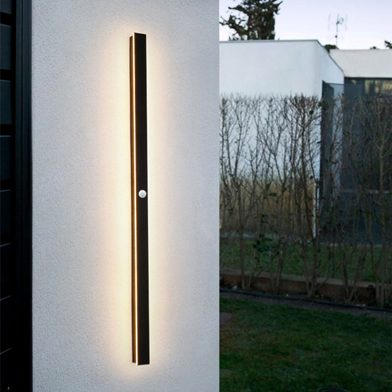 Edge Minimalist Linear Metal Outdoor Wall Lamp, Black, Balcony/terrace