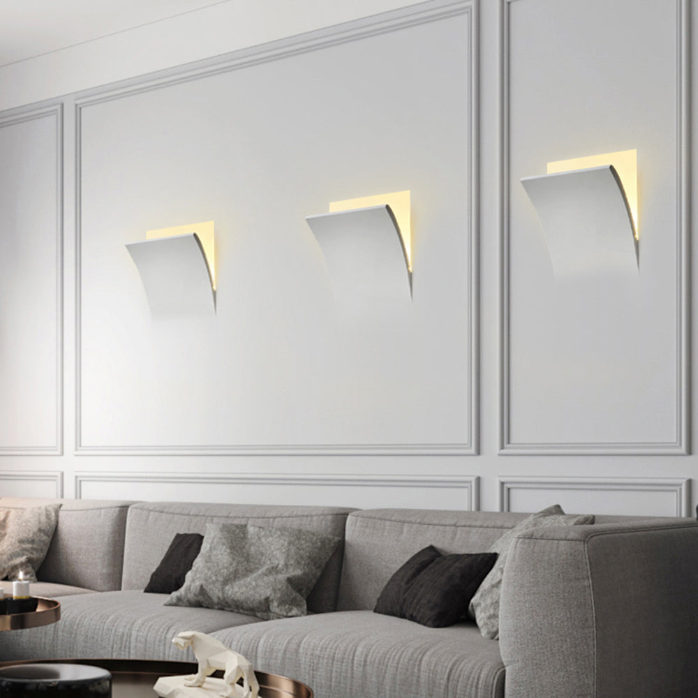 Elif Modern Recessed Metal/Plaster LED Wall Lamp White