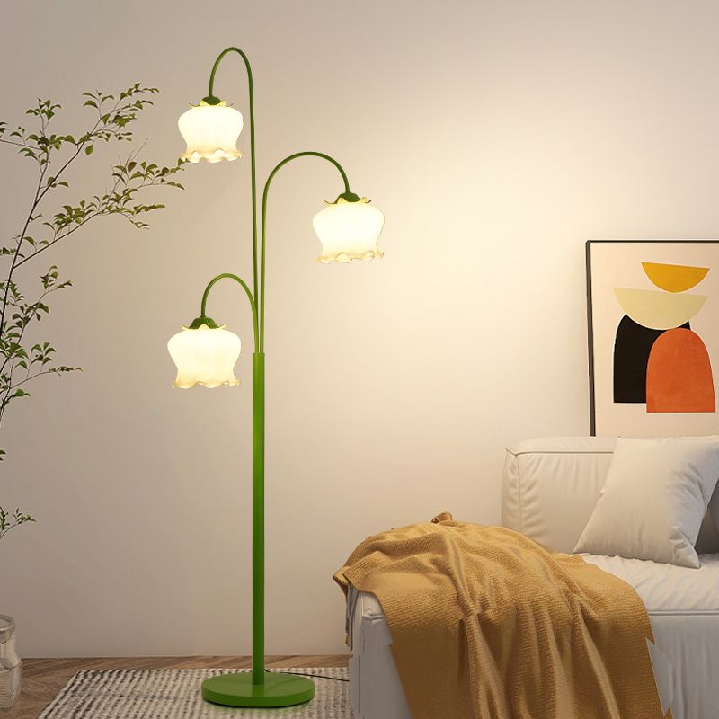 Flower floor clearance lamp