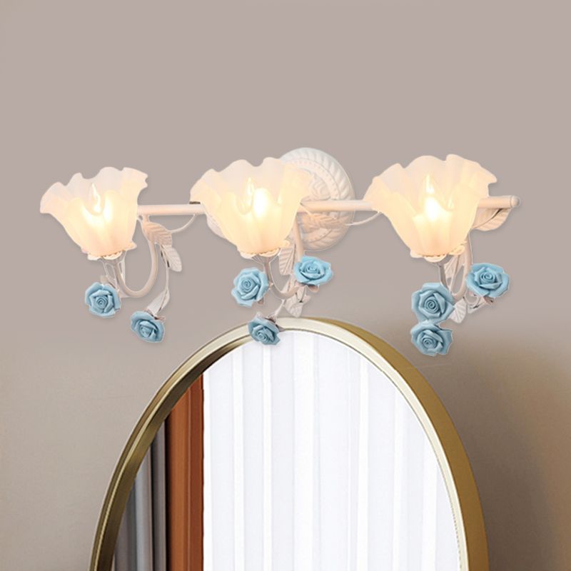Félicie Vintage Flower Metal Wall Mounted Lamps, Blue/Pink
