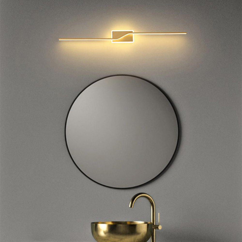 Leigh Luxury Curved Linear Metal Wall Lamp