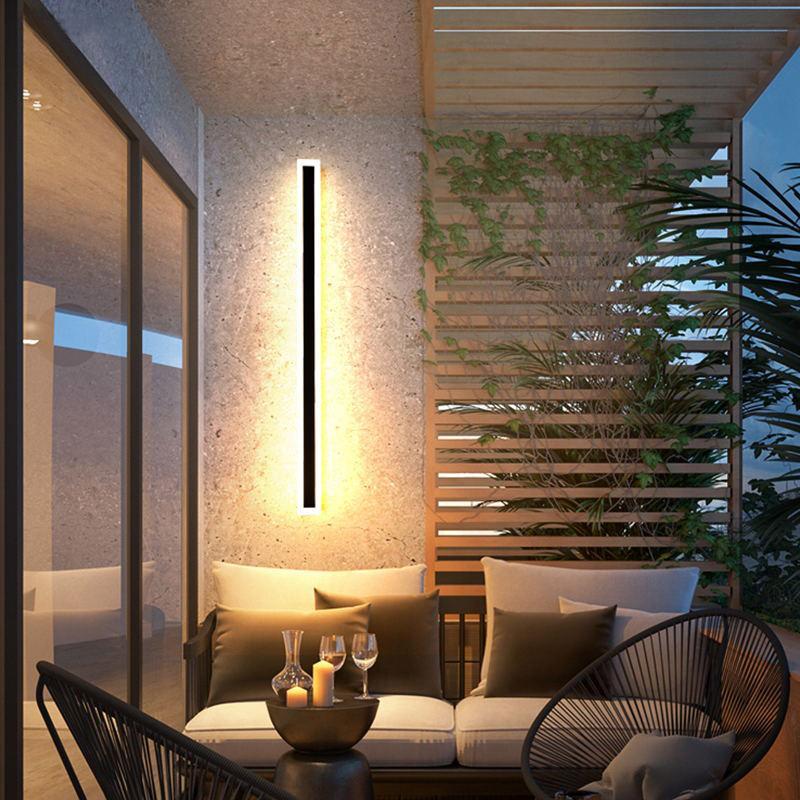 Edge Linear Metal LED Outdoor Wall Lamp, Black/White