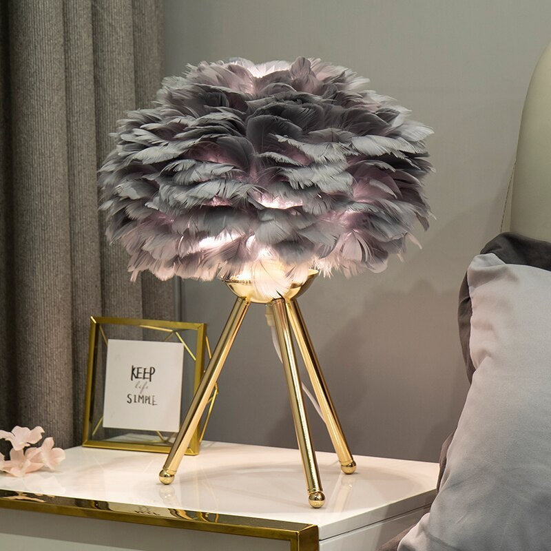 Feather side sale lamp