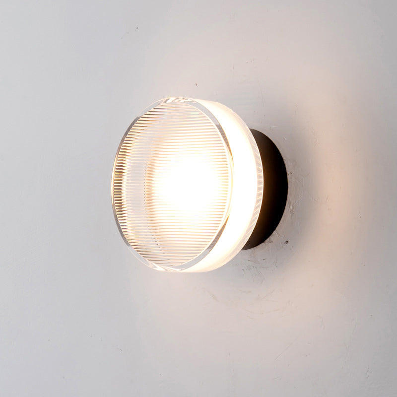 Veta Modern Mini Bowl Metal Wall Lamp, Black/Gold