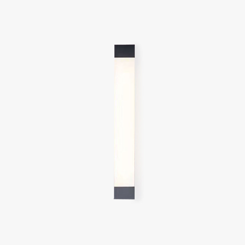 Orr Minimalist Linear Metal Outdoor Wall Lamp