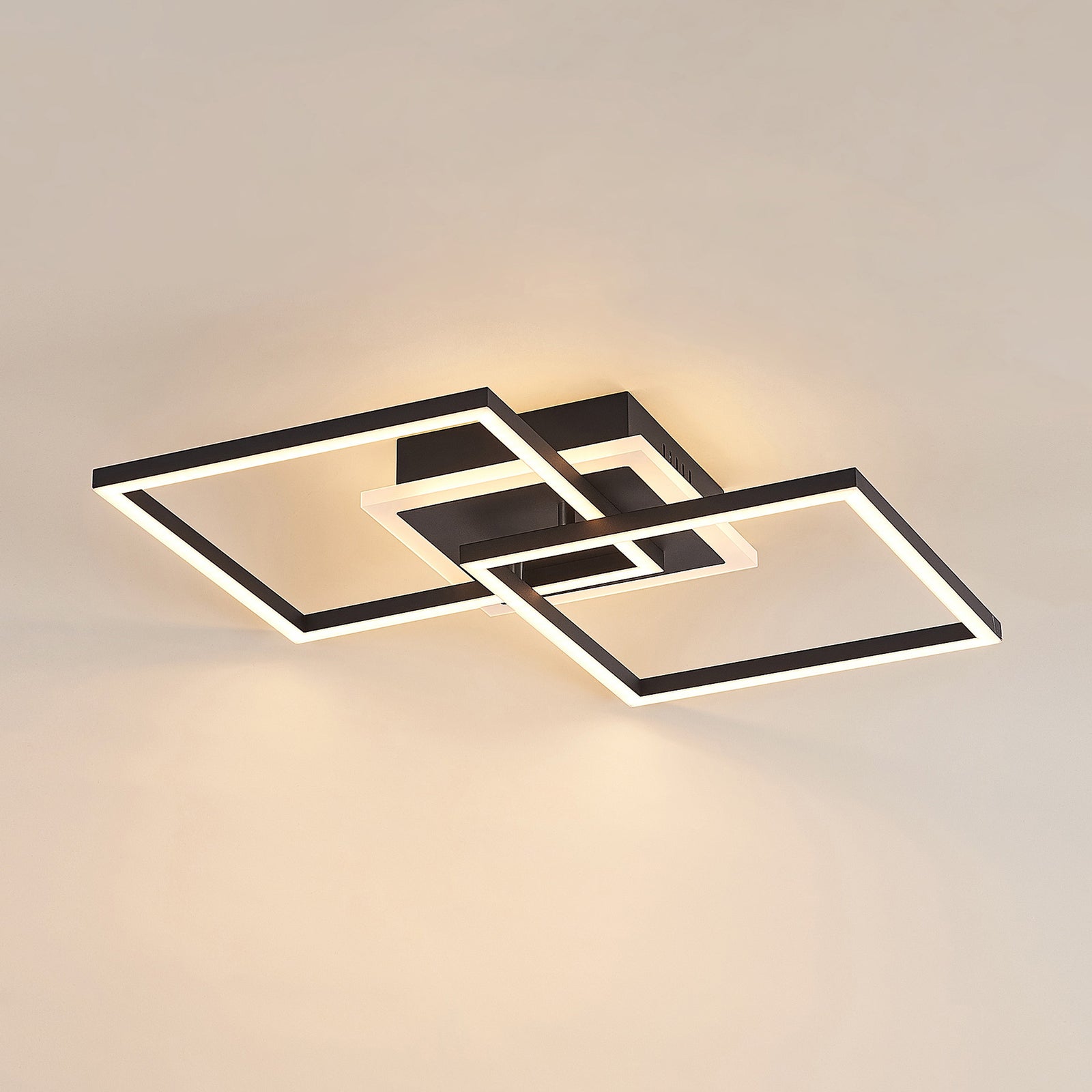 Lacey Modern Square Metal/Acrylic Flush Mount Ceiling Light, Silver/Black